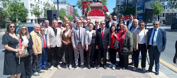 19 Mayıs Atatürk'ü anma gençlik ve spor bayramında bir araya geldiler.